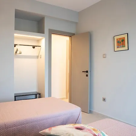 アパート Thea 1 *